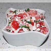 Dietetyczna sałatka wysokobiałkowa