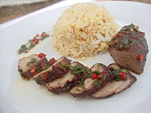 Fot. Hausik, Kaczka w pięciu smakach z sosem miętowym... wg Jamiego Oliviera... i smażony ryż z jajkiem