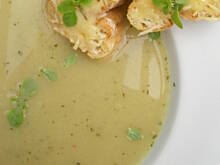 Fot. olusia23, Cebulowa z majerankiem i serowymi grzankami