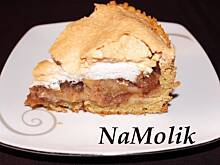 Fot. NaMolik, Szarlotka z cytrynową bezą