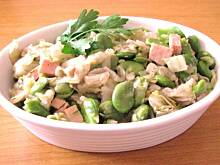 Fot. NaMolik, Młoda kapusta z bobem