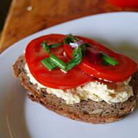 Hummus - pasta z ciecierzycy