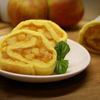 Rolada biszkoptowa jabłkowa