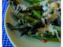 Fot. Brenia, Szparagi zapiekane ze szpinakiem