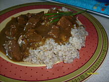 Fot. pwyso, sos schabowy z kaszą i mizerią