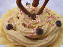 Fot. olusia23, Półkruche babeczki z kremem kawowym i czekoladowymi sercami