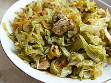 Fot. angelisiak, Młoda kapustka z boczkiem i koperkiem