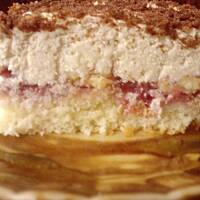 Ciasto z masą kokosową i kruchymi ciastkami