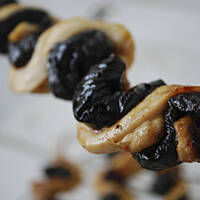 Grillowany kurczak ze śliwką kalifornijską