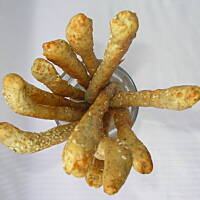 Paluchy ziołowe z otrębami i serem