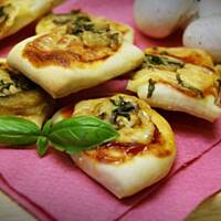 Ciasteczkowe pizze na jeden kęs