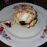 Drożdżowe muffinki z pianką bezową