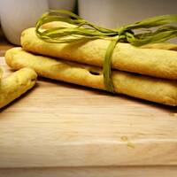 Serowe paluchy z niespodzianką