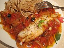 Fot. Babeczka_piecze, Śródziemnomorska ryba w pomidorach