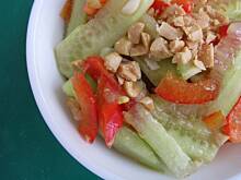 Fot. Babeczka_piecze, Orientalna sałatka z ogórka
