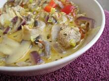 Fot. Babeczka_piecze, Gulasz z indyka z papryką i serem pleśniowym