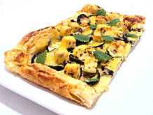 Fot. przejs, Tarta z cukinią, fetą i miętą