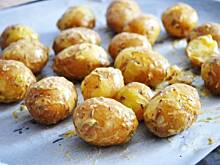 Fot. MIENTA, Ziemniaczki cytrynowo-musztardowe