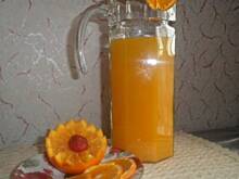 Fot. bonieś, Napój marchwiowo-pomarańczowy bardzo wydajny