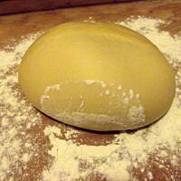 Jagodzianki drożdżowe