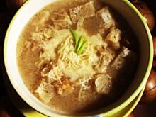 Fot. Agiatis, Zupa cebulowa