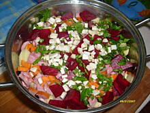 Fot. pwyso, ziemniaki z warzywami