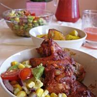 Skrzydełka z kurczaka z salsą z pomidorków koktajlowych