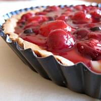 Tarta z owocami leśnymi