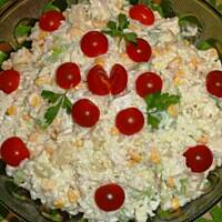 Sałatka z kurczakiem i ananasem