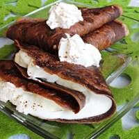 Czekoladowe naleśniki z bananami