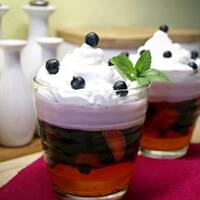 Letni deser z owocami