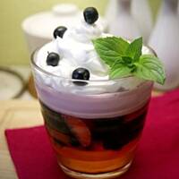 Letni deser z owocami