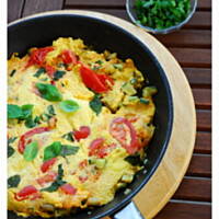 Frittata z warzywami sezonowymi
