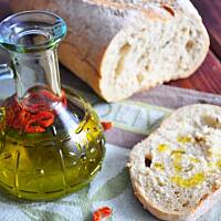 Pikantna oliwa z oliwek