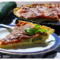 Tarta wytrawna z cukinią i pomidorem