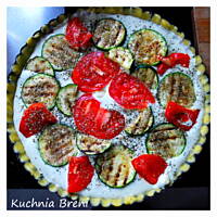 Tarta wytrawna z cukinią i pomidorem