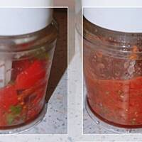 Błyskawiczna zupa krem brokułowa z akcentem pomidorowym