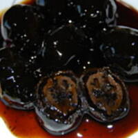 Konfitura z zielonych orzechów