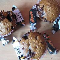 Muffinki z cukierkami Mars i krówkami
