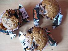 Fot. MonikaMariolka, Muffinki z cukierkami Mars i krówkami