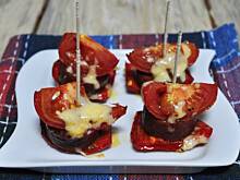 Fot. MIENTA, Zapiekane koreczki z chorizo