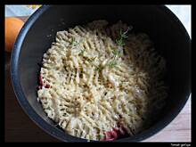 Fot. Tomek gotuje, Zapiekanka ziemniaczana z botwinką