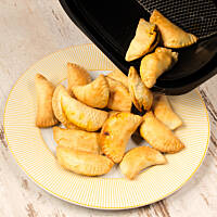 Pierożki pieczone z wołowiną