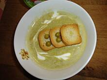 Fot. smerfetka79, Krem z zielonego groszku z serkami