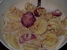 Fot. Anna Z, Owsianka bananowo-truskawkowa