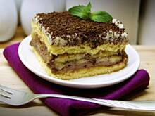 Fot. APM, Biszkopt z nutellą i bananami