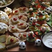 Wielka decha przekąsek kibica