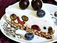 Fot. Mloda, Lekki sernik na zimno z owocami