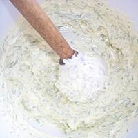 Masełko czosnkowe z pietruszką i koperkiem