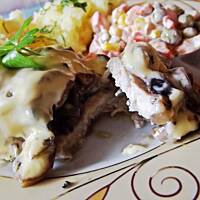 Medaliony drobiowe z pieczarkami